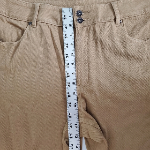 Coldwater Creek Tan Pants 16P Very Soft - Picture 5 of 14
